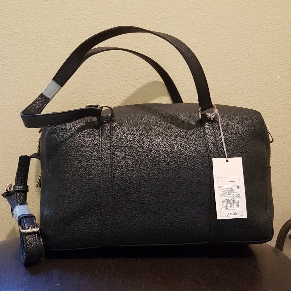 Black tote, purse or Gym Bag